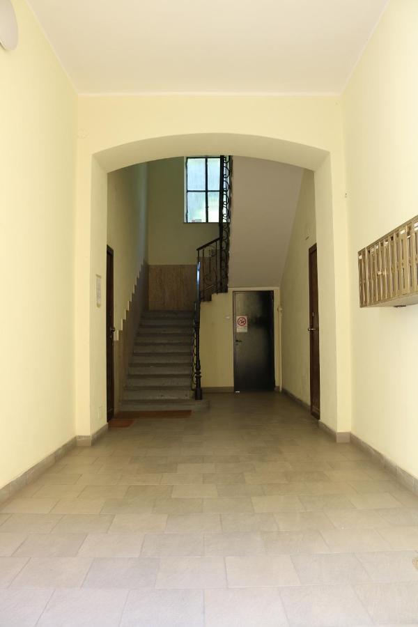 Sant Ambrogio Mansion - Via Olona Lägenhet Milano Exteriör bild